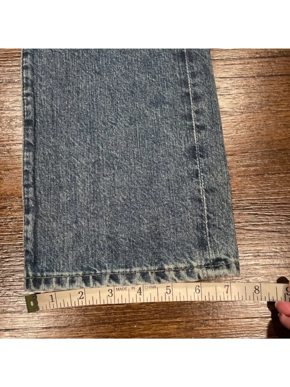 AG Matchbox Slim Straight Jean 32x33 Medium Wash Distressed Stretch AG-Ed Denim